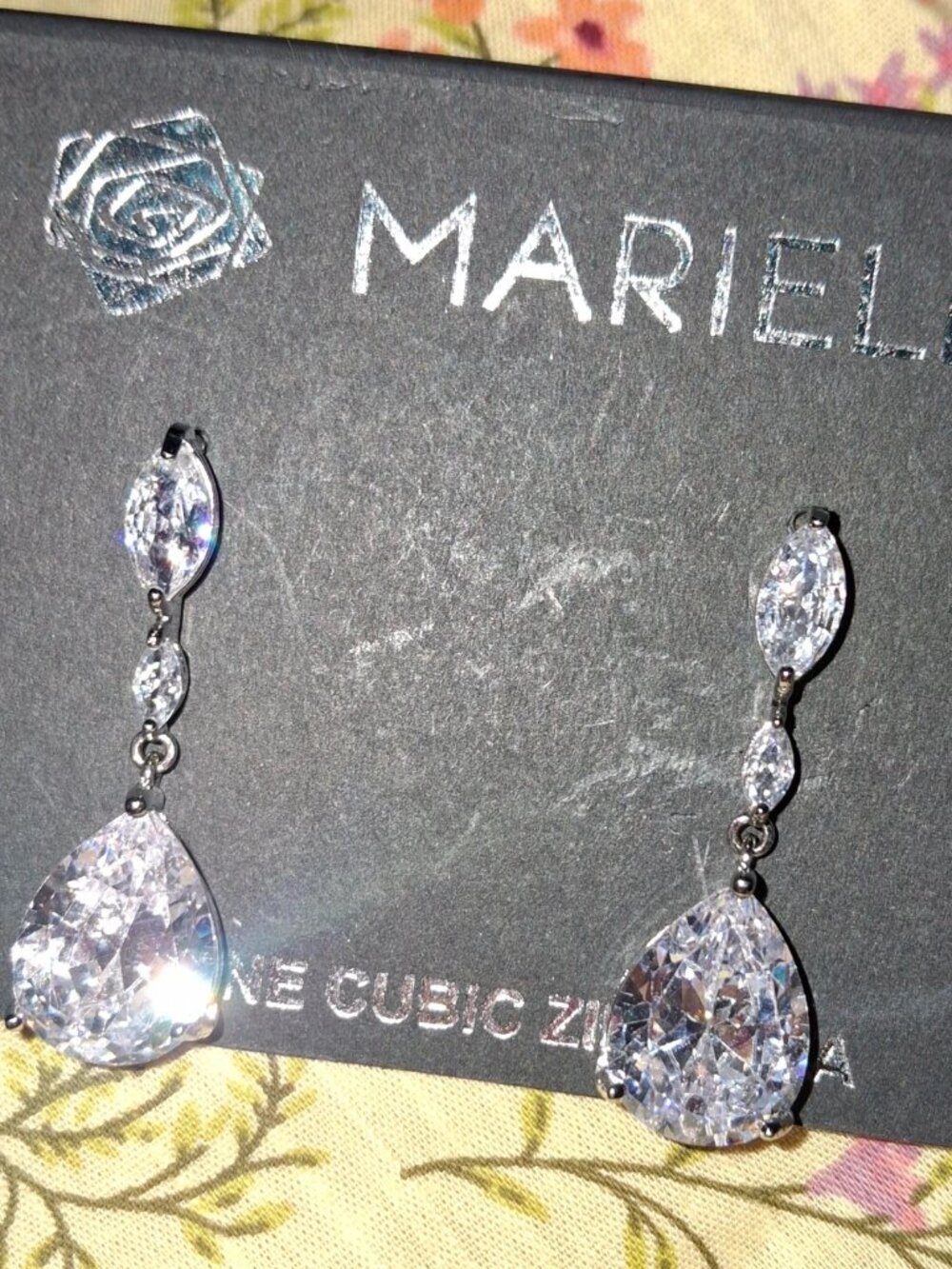 NwT rhinestone drop bridal formal party earrings silvertone